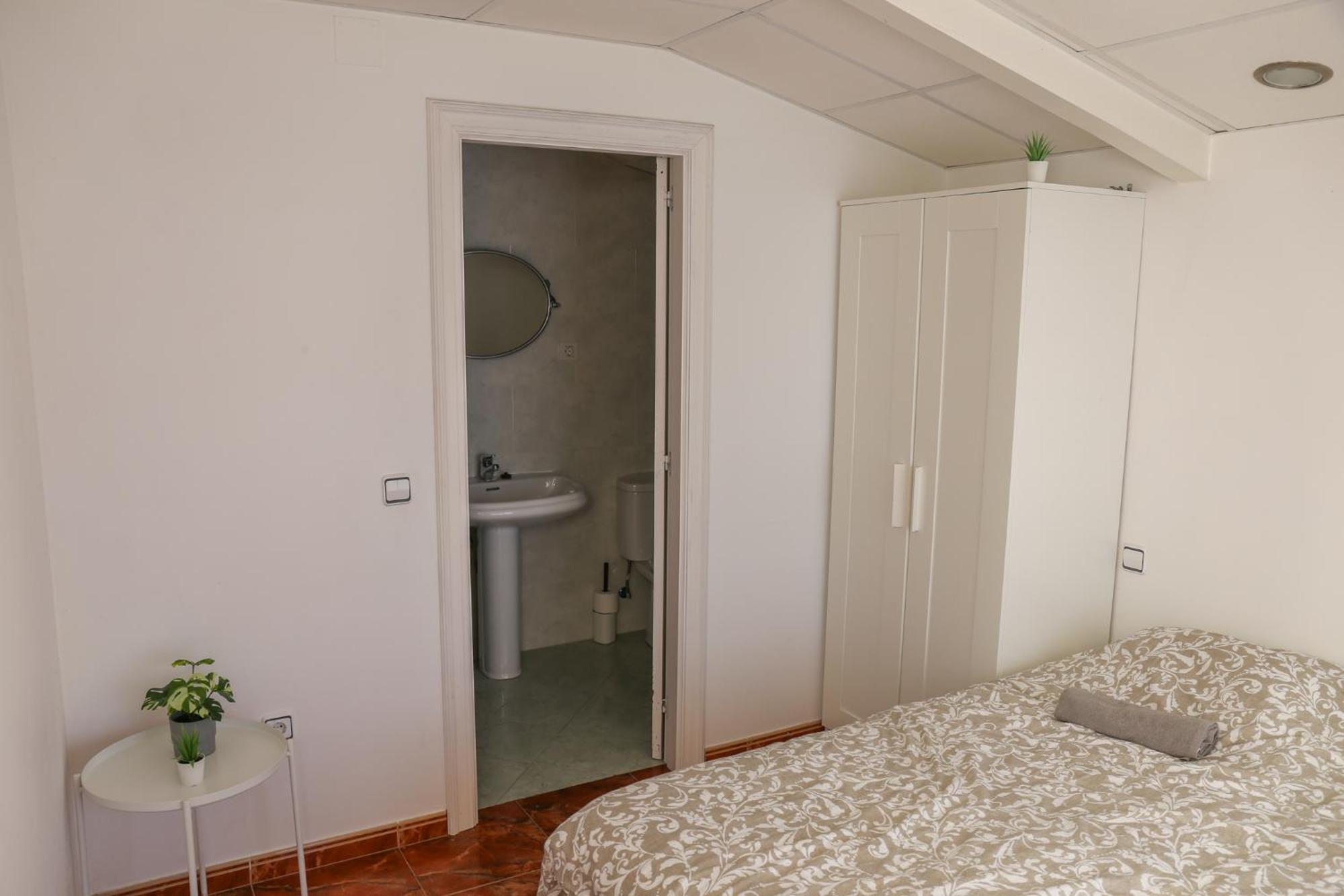 Beachfront Surf & Holiday House, Charming & Quiet Villarrube Exterior photo