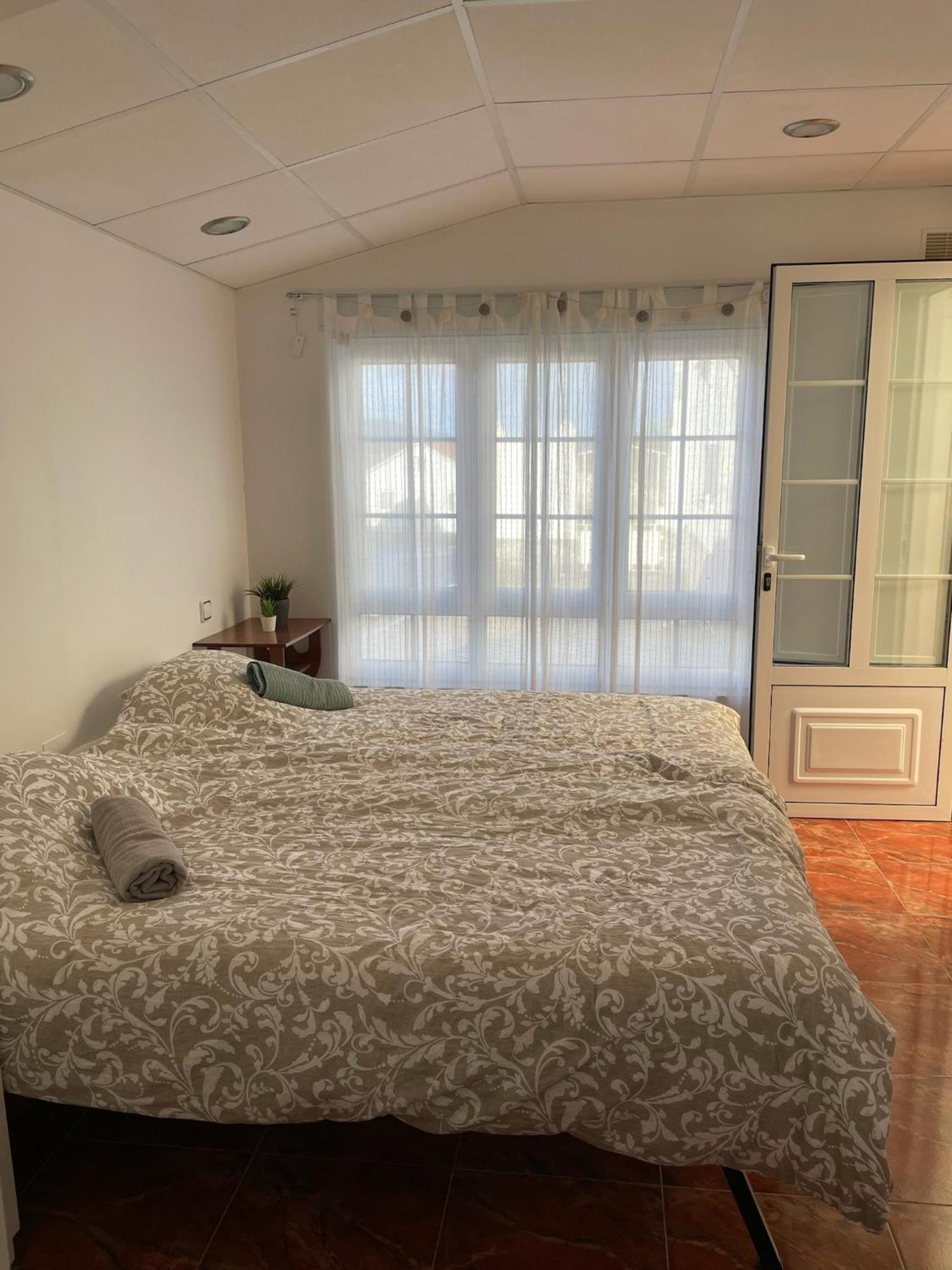Beachfront Surf & Holiday House, Charming & Quiet Villarrube Exterior photo